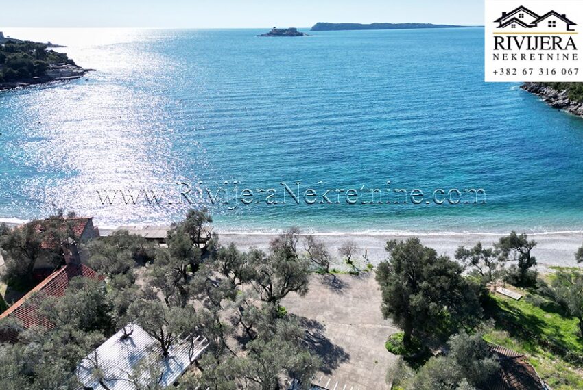 Land For Sale, Luštica