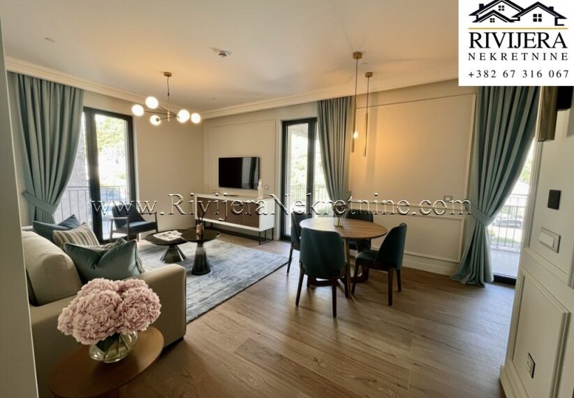 Apartment For Sale, Risan