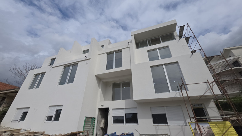 Prodajem Stan-Apartman, Kumbor