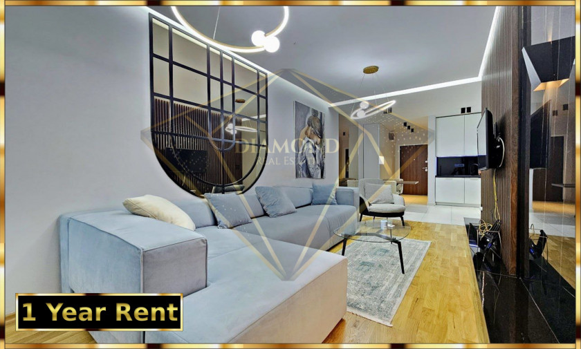 Iznajmljujem Stan-Apartman, Maini