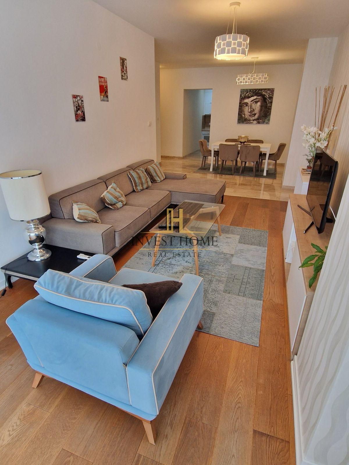 Jednosoban stan, Budva, 77m2