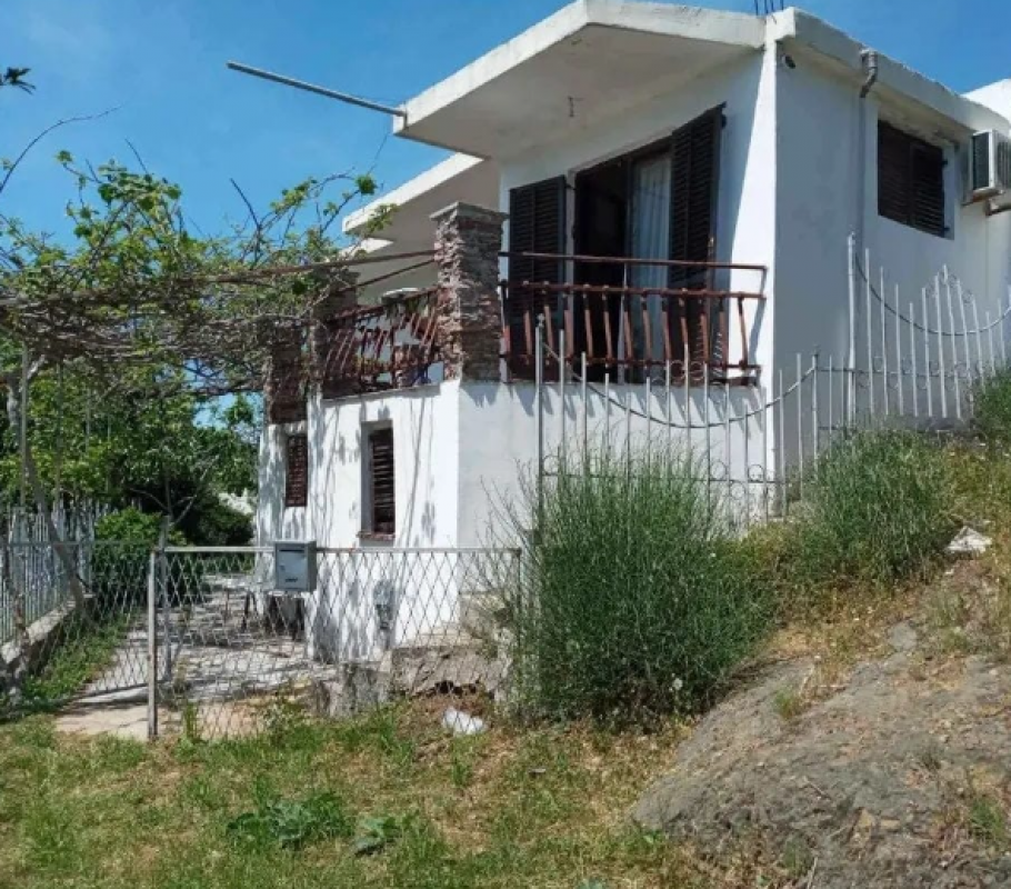 House in Sutomore, 83 m²