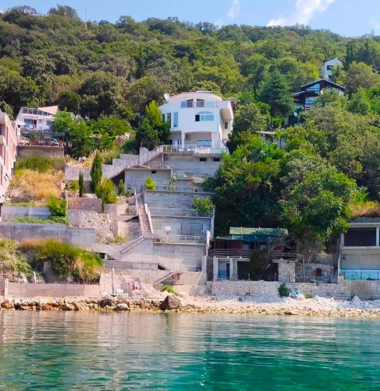 House in Kruce, 280 m²