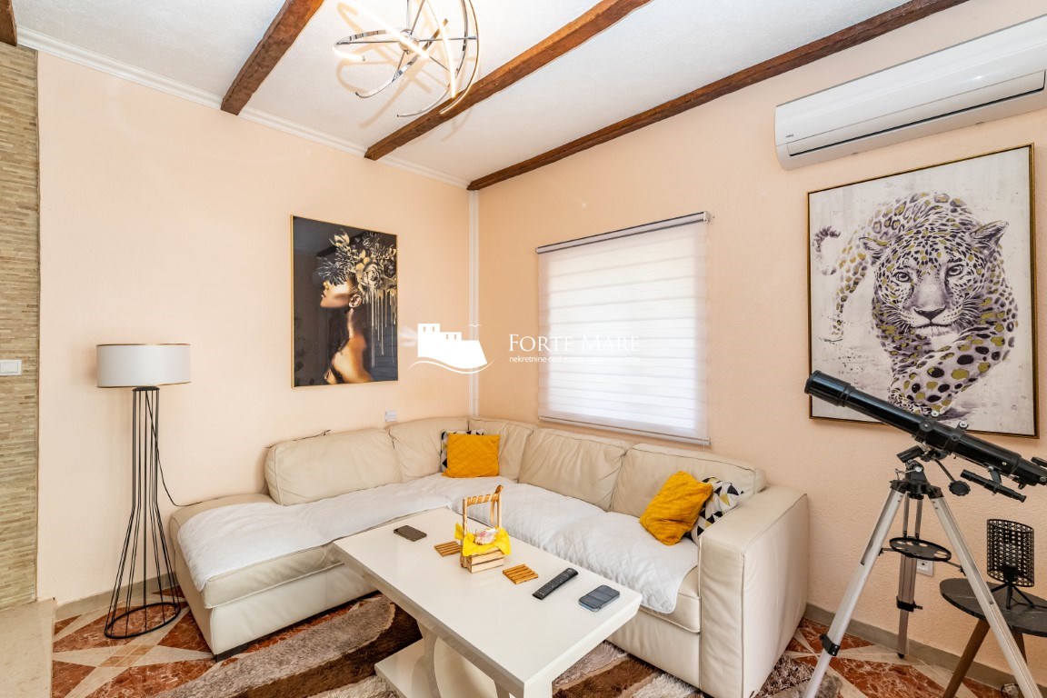 Prodajem Kuću, Baošići, Herceg Novi