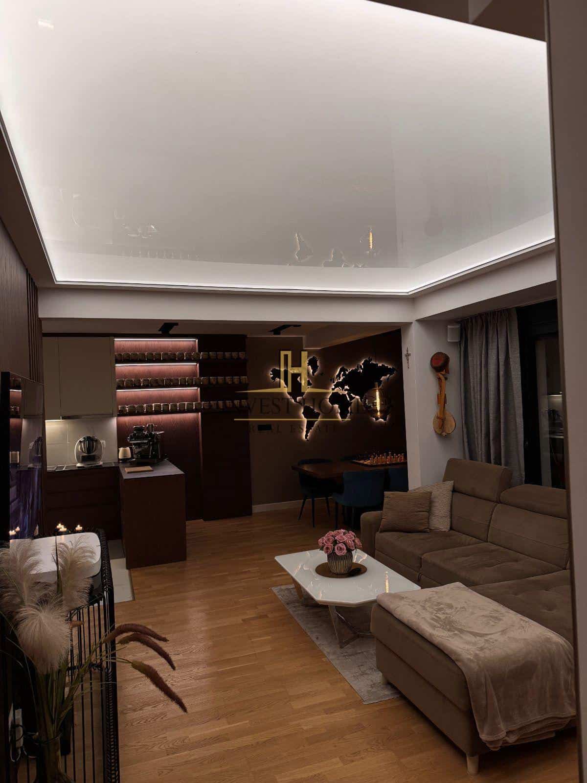 Dvosoban stan, Dobrota, 85m2