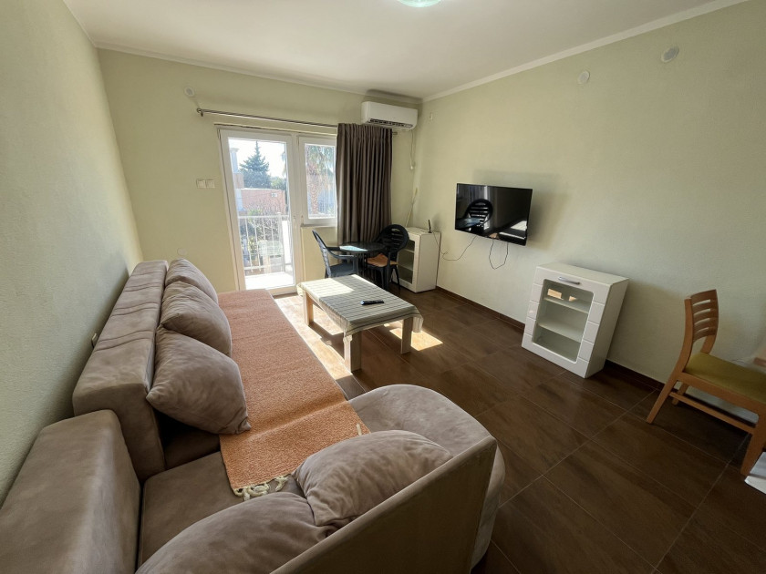 Iznajmljujem Stan-Apartman, Šušanj