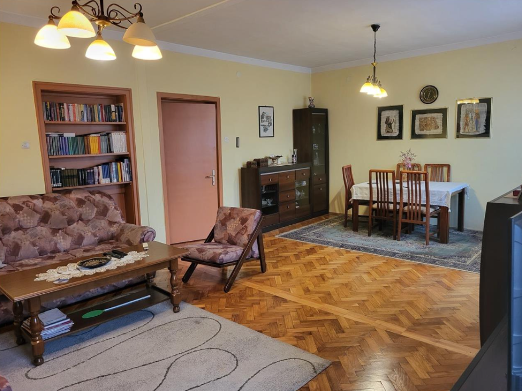 Apartment in Podgorica, 140 m²