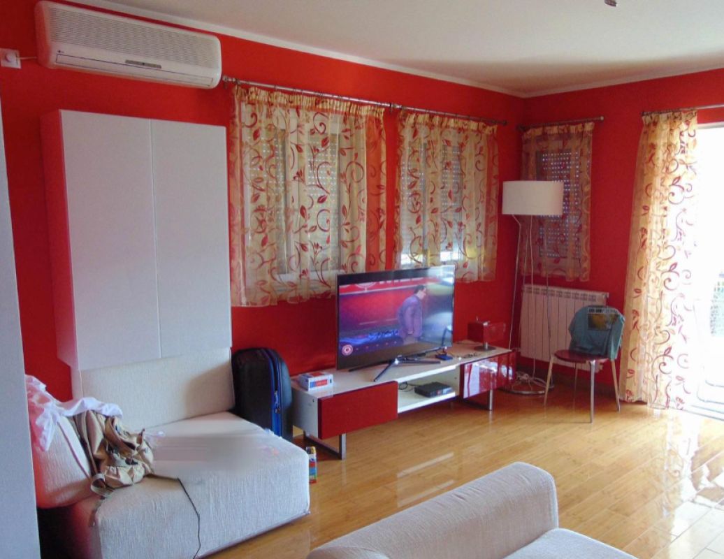 Apartment in Herceg Novi, 82 m²