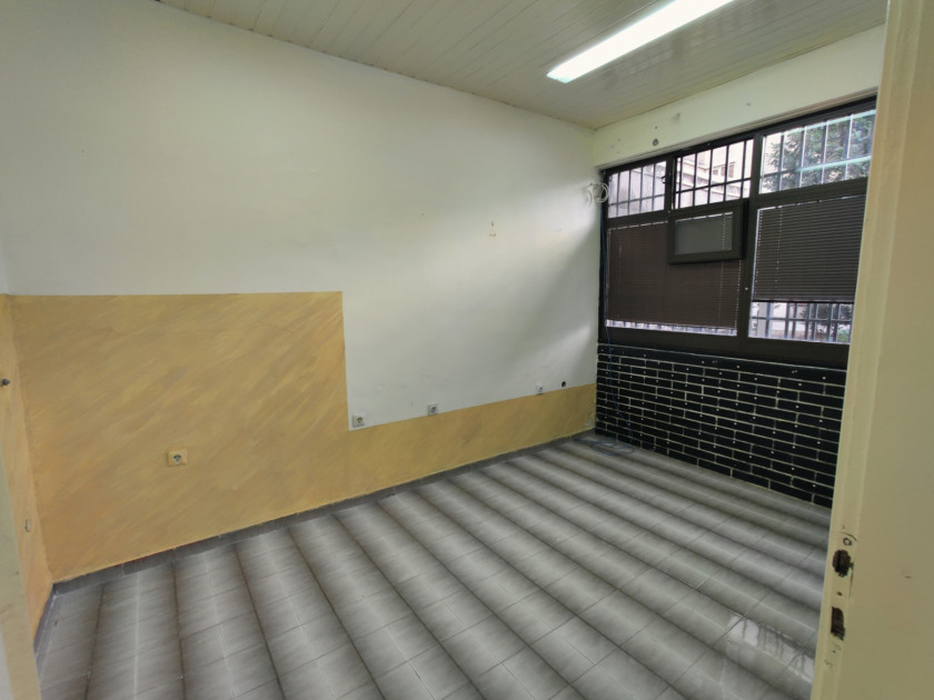 Commercial Property For Sale, Baston