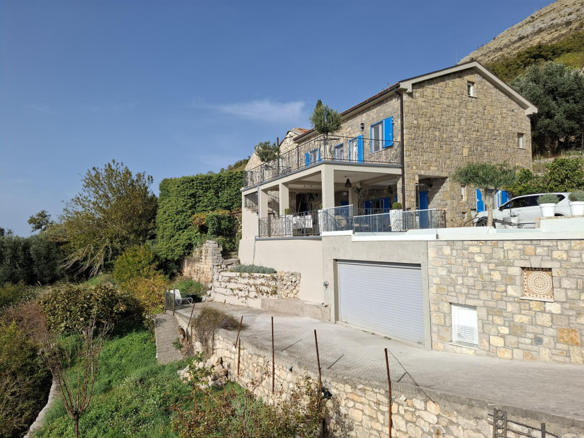 Prodajem Kuću, Budva Okolina