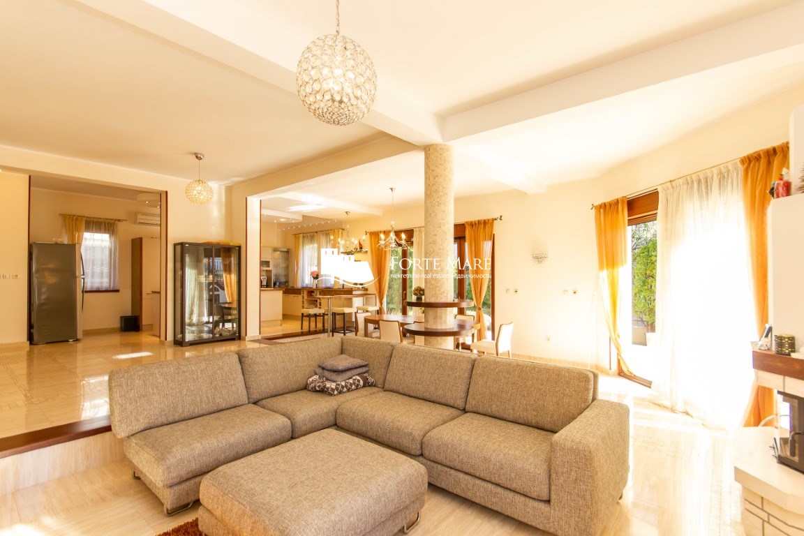 House For Sale, Đenovići, Herceg Novi