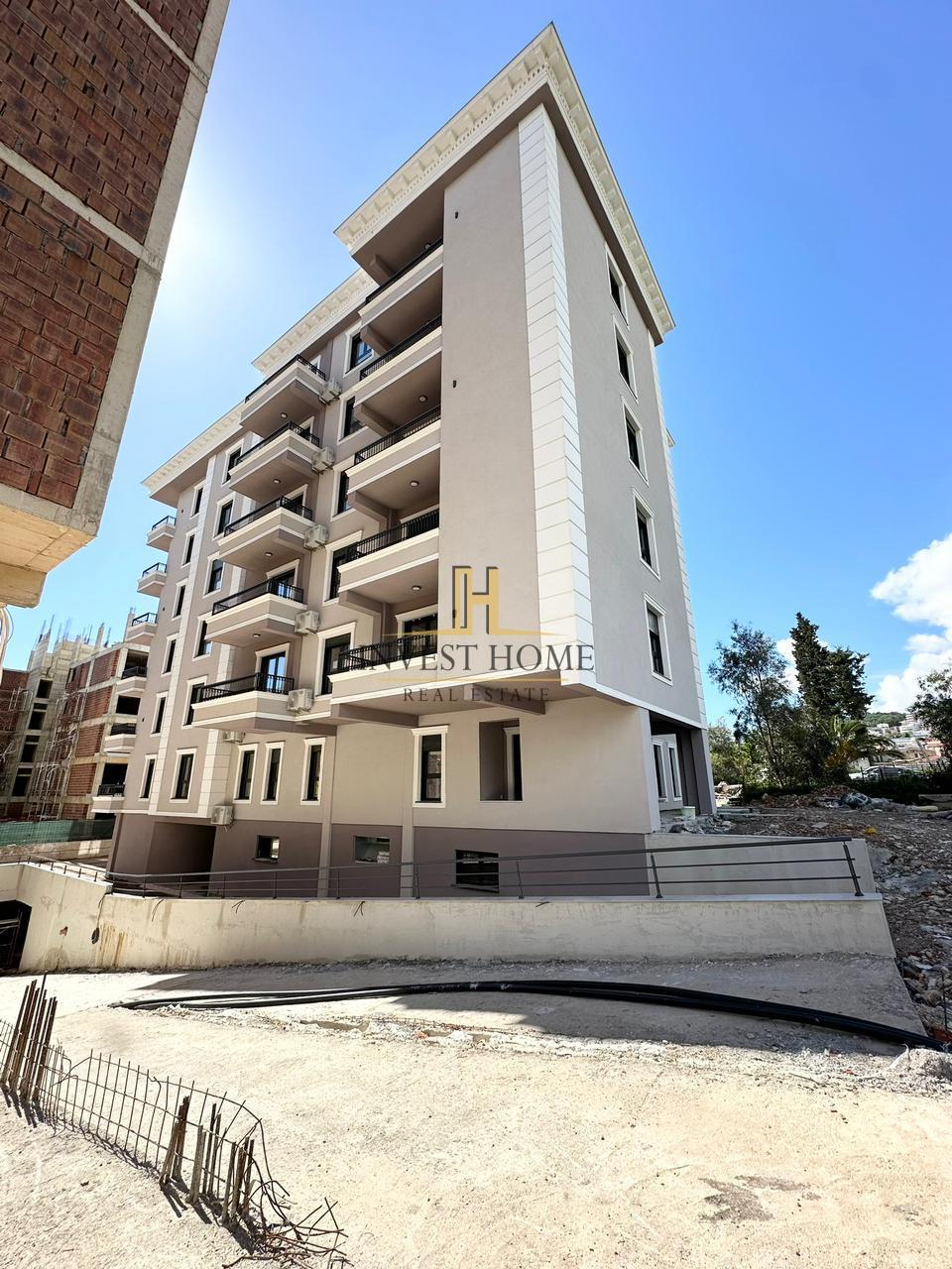 Dvosoban stan, Bar, 69m2