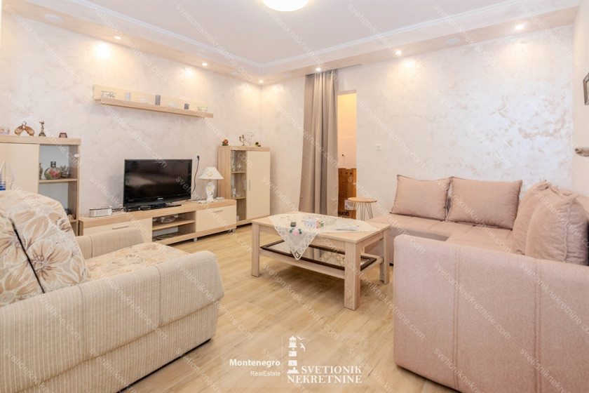 Prodajem Stan-Apartman, Igalo