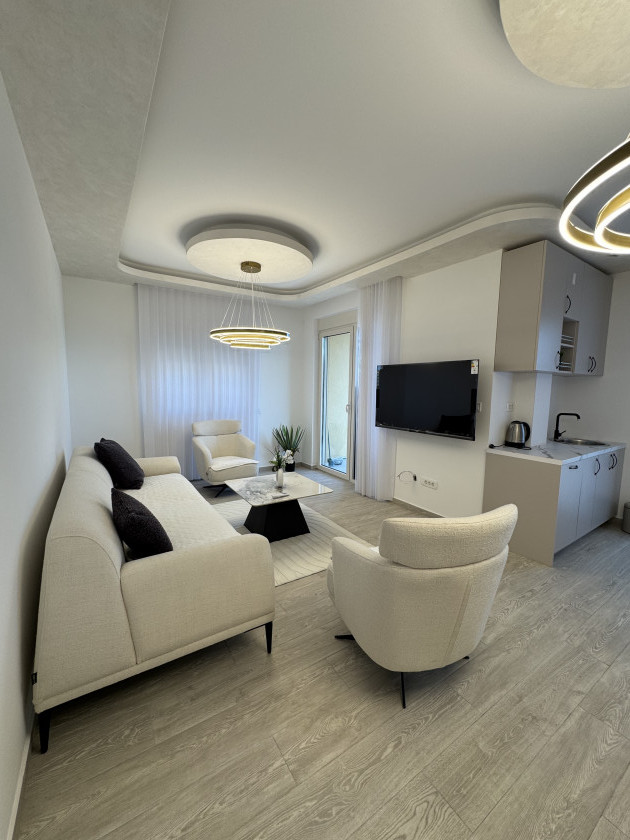 Prodajem Stan-Apartman, Bečići