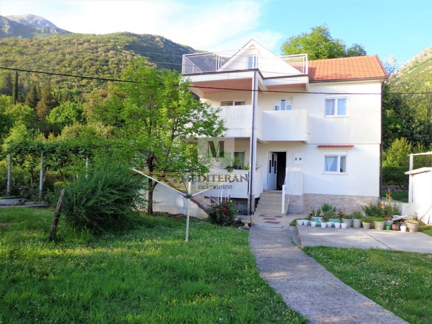 House For Sale, Zelenika