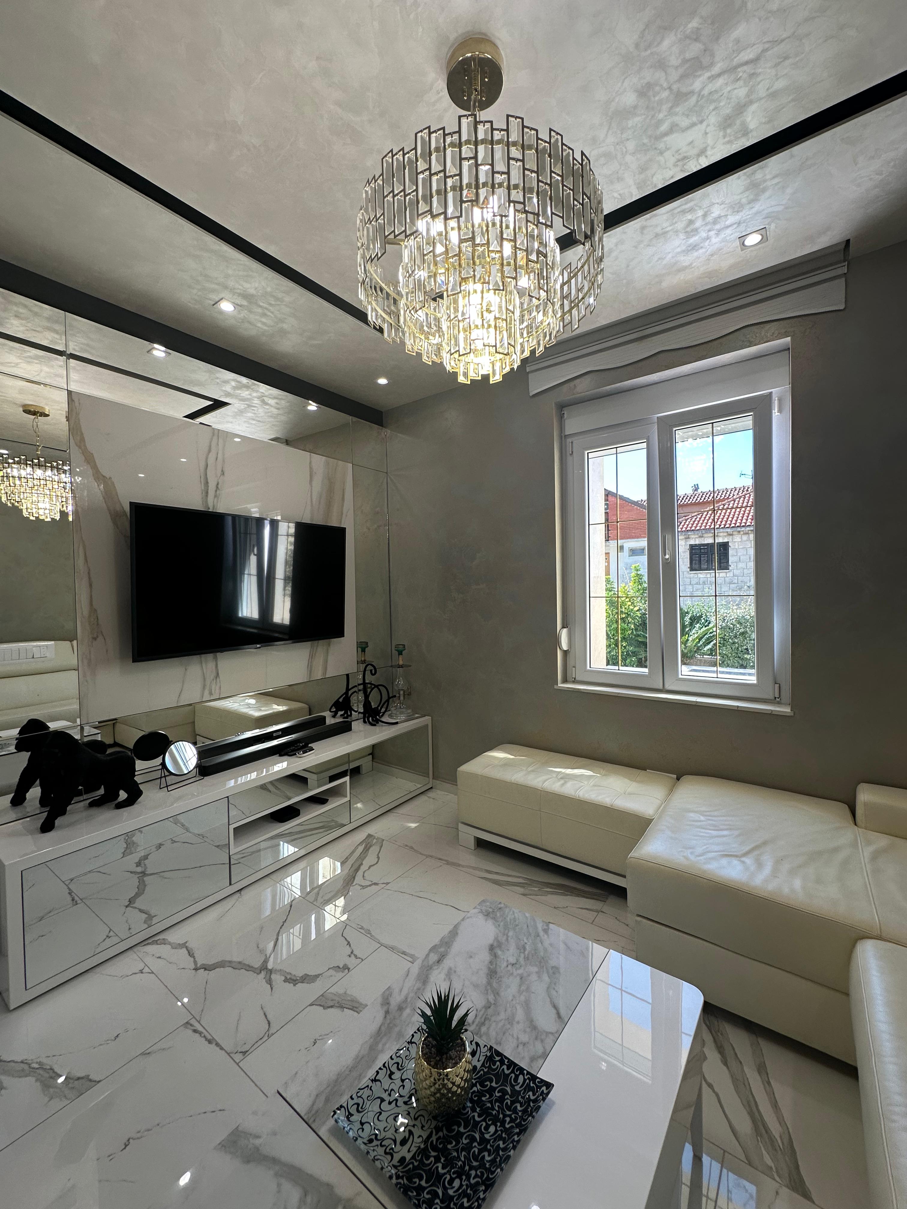 For Rent Luxury One Bedroom Apartment