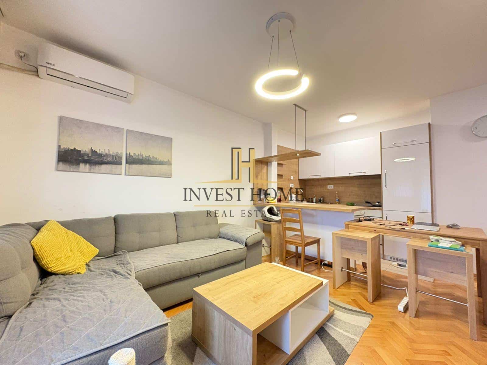 Jednosoban stan, Preko Morače, 41m2