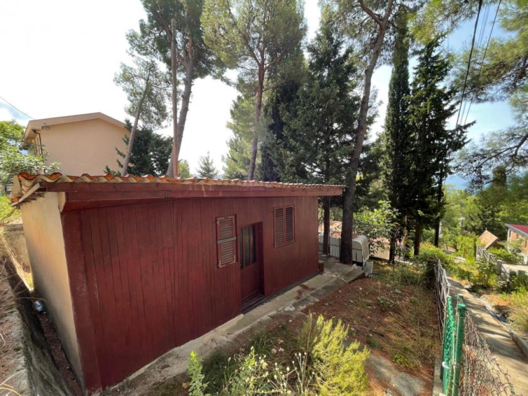 Land plot in Bar, 400 m²