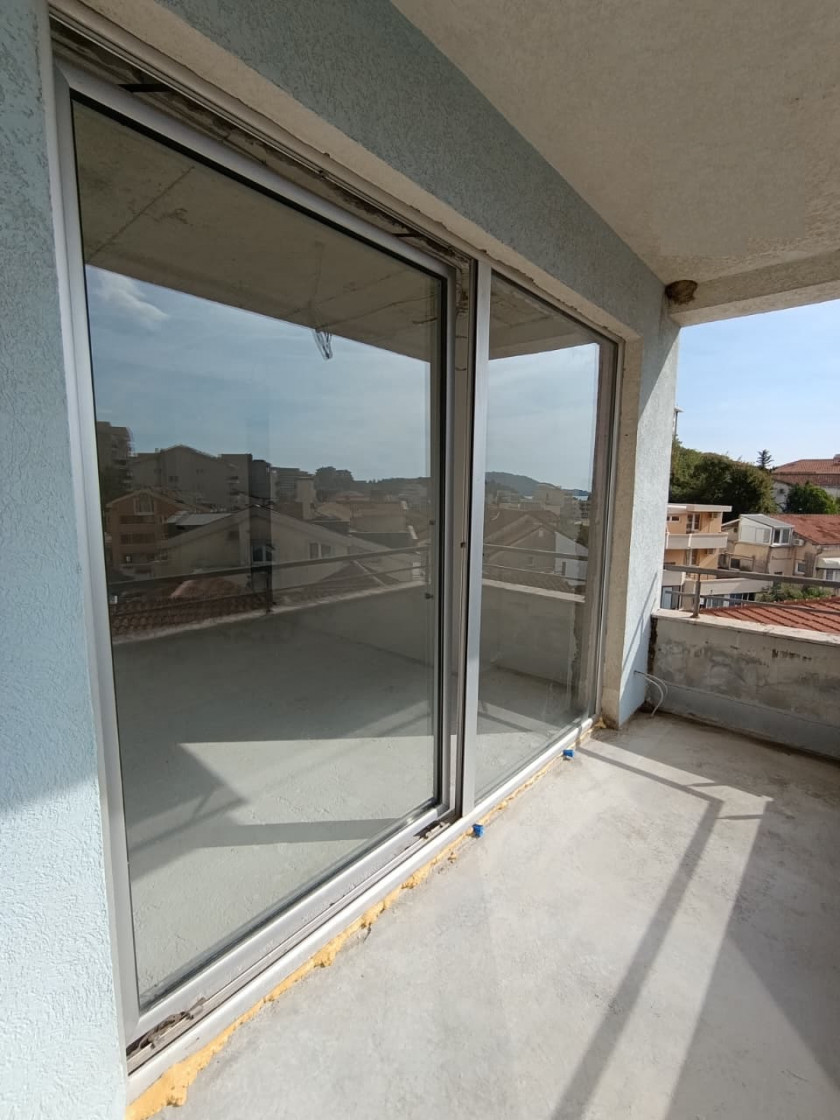 Apartment For Sale, Bečići