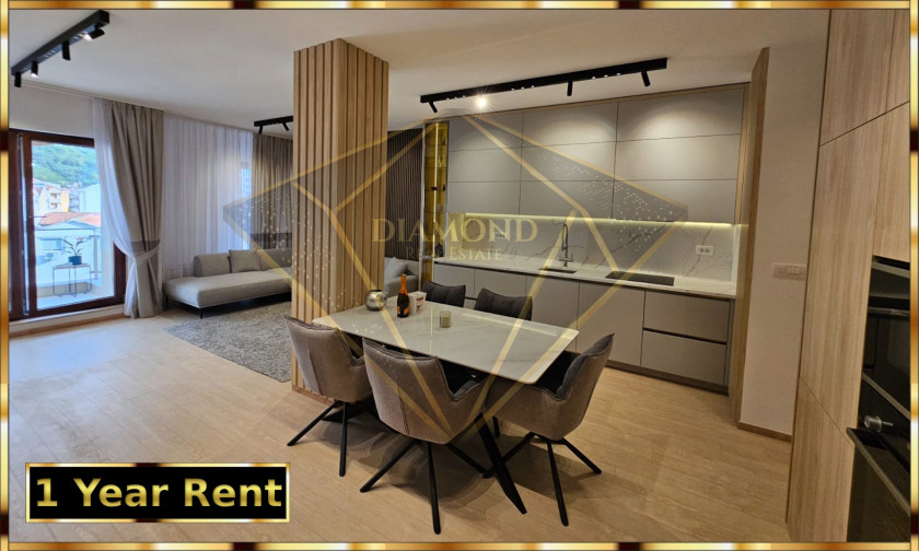 Iznajmljujem Stan-Apartman, Maini