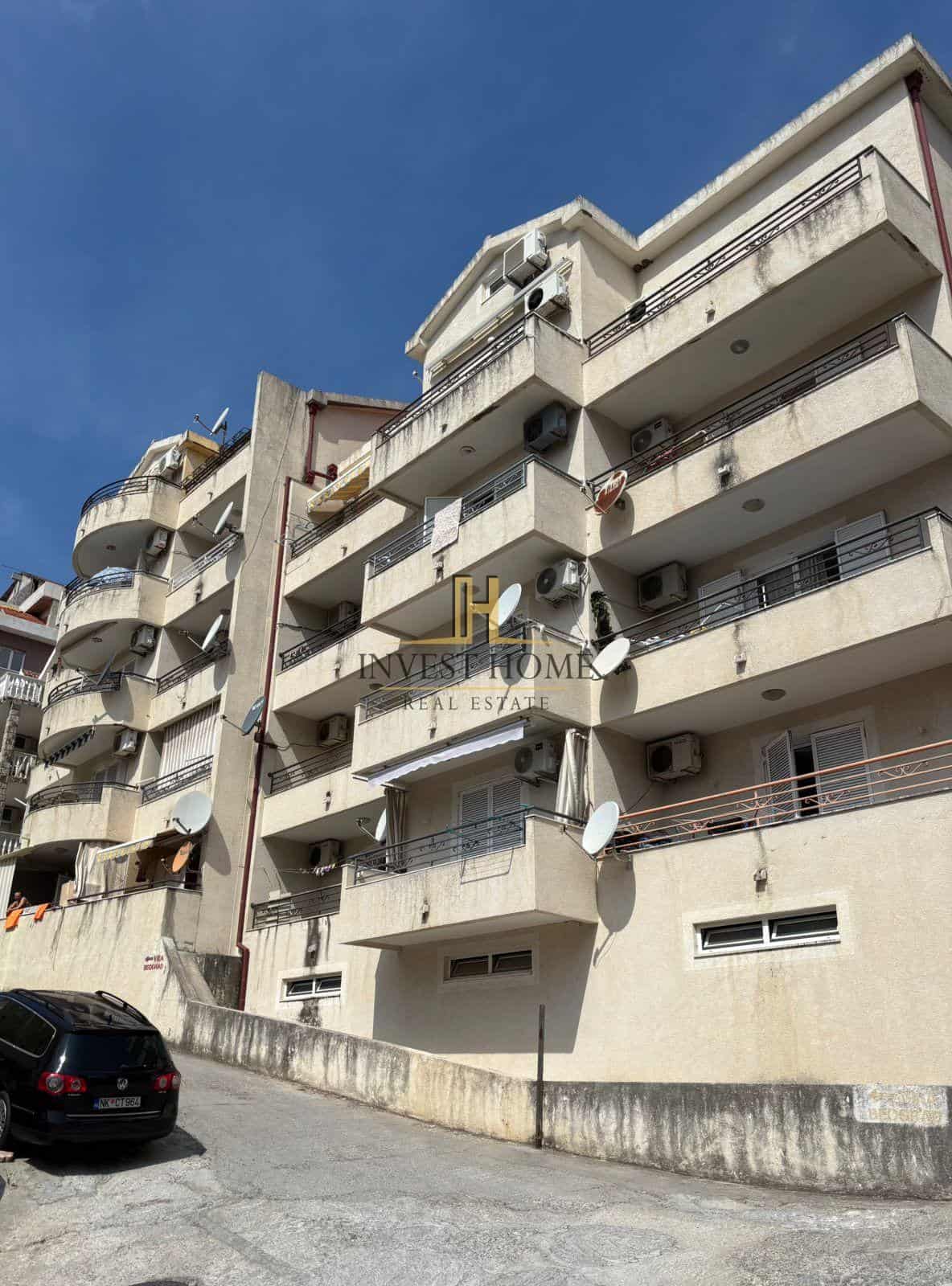 Garsonjera, Bečići, 23m2