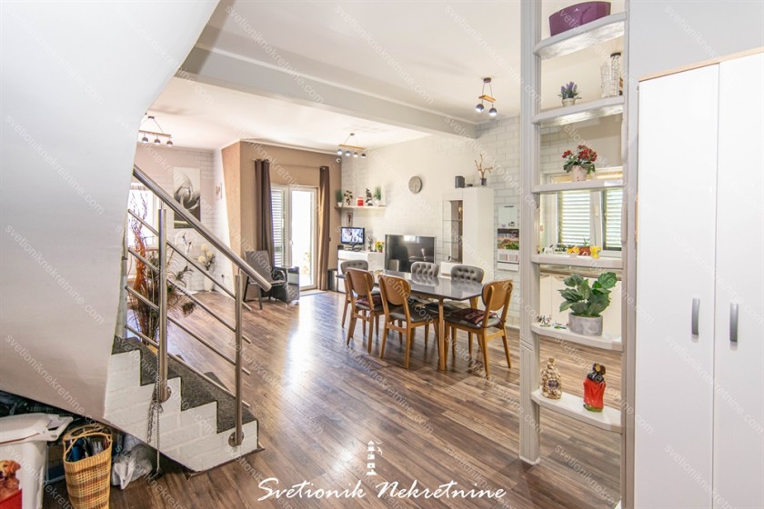 Prodajem Stan-Apartman, Đenovići