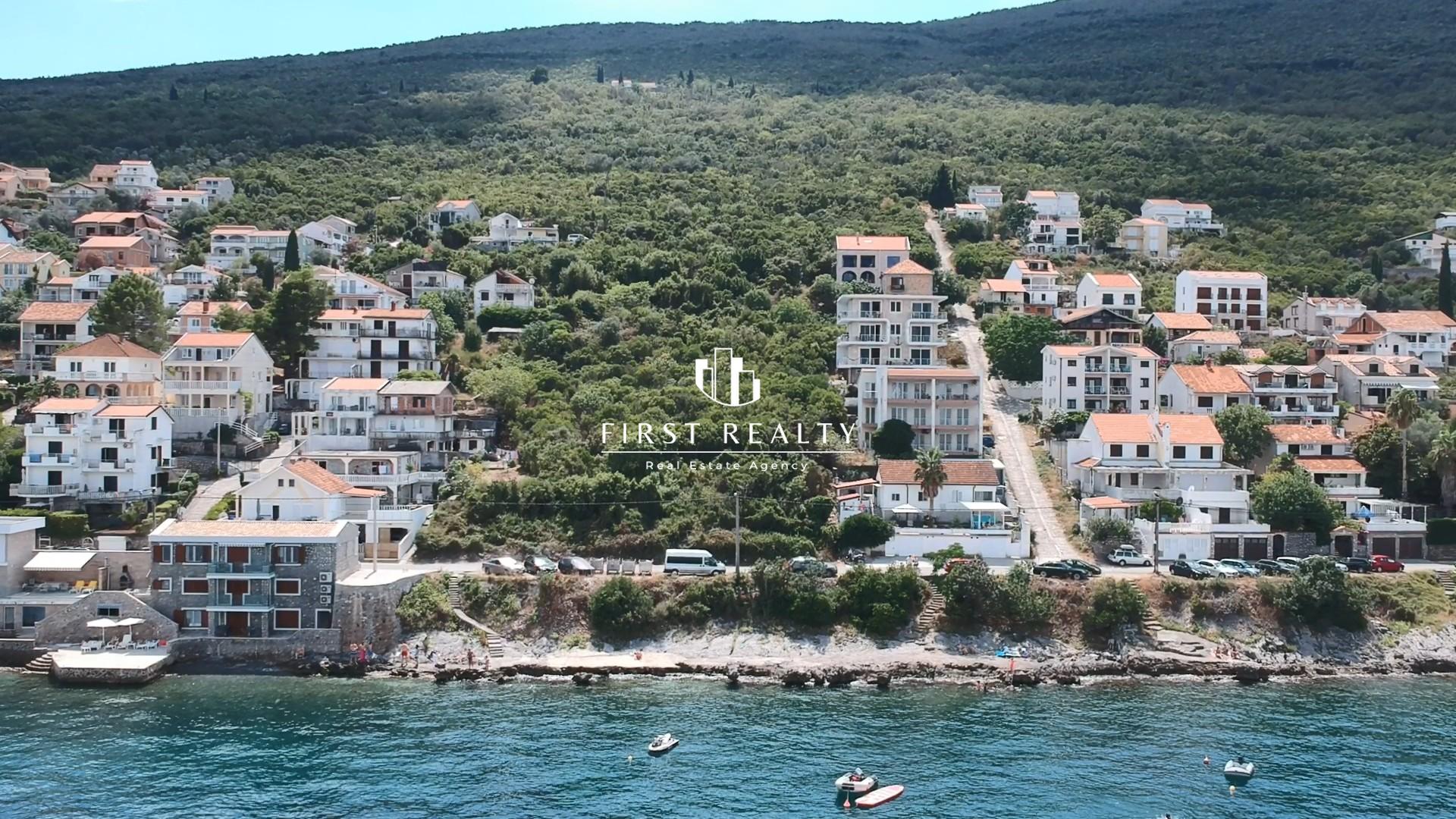 Investment plot on the first line of the sea